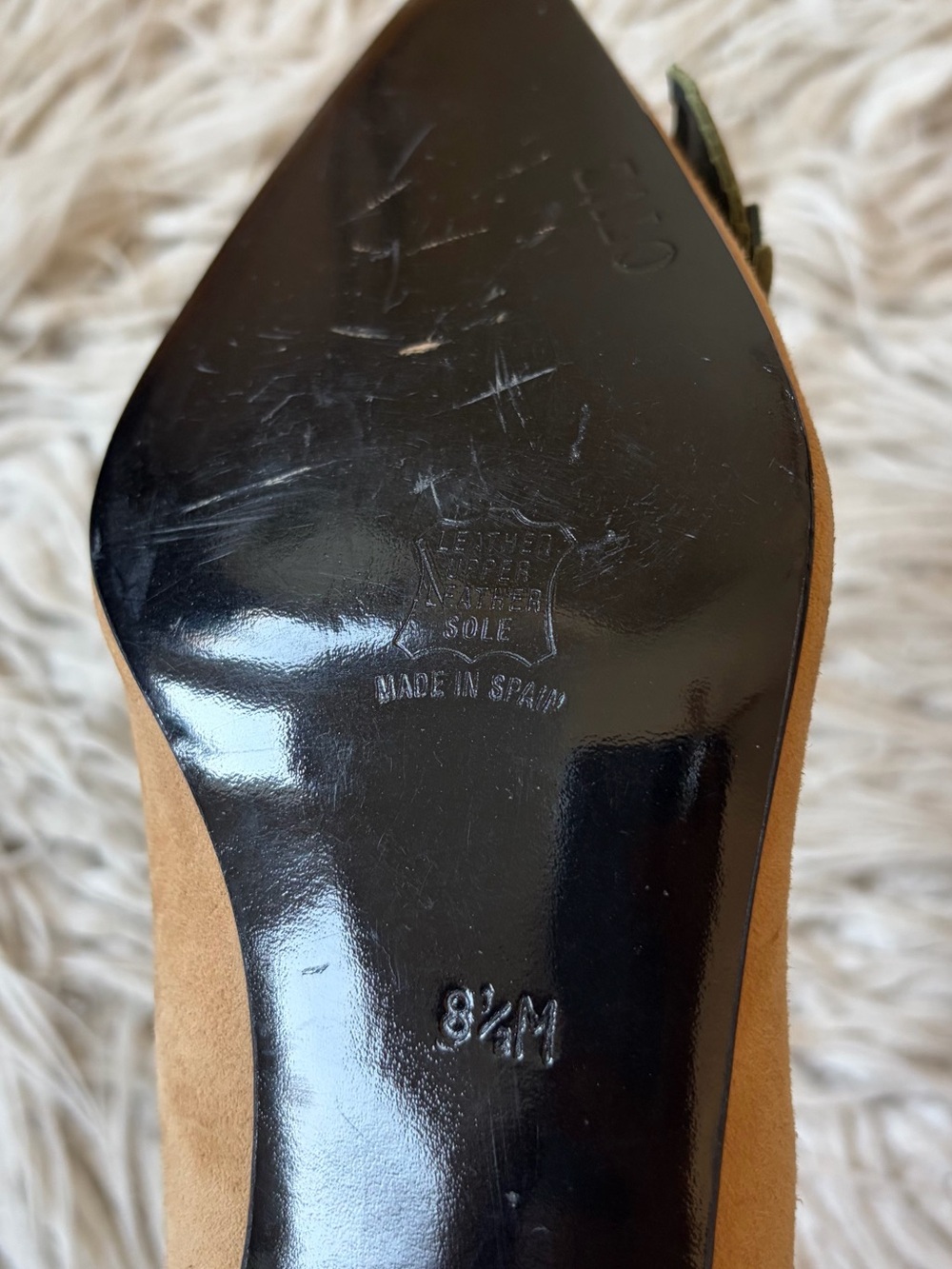 Zalo Suede Pointed Toe Floral Accents Tan Brown Pump High Heels Shoes Size 8.5M - Picture 7 of 9